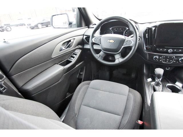 Used 2024 Chevrolet Traverse LT image 7