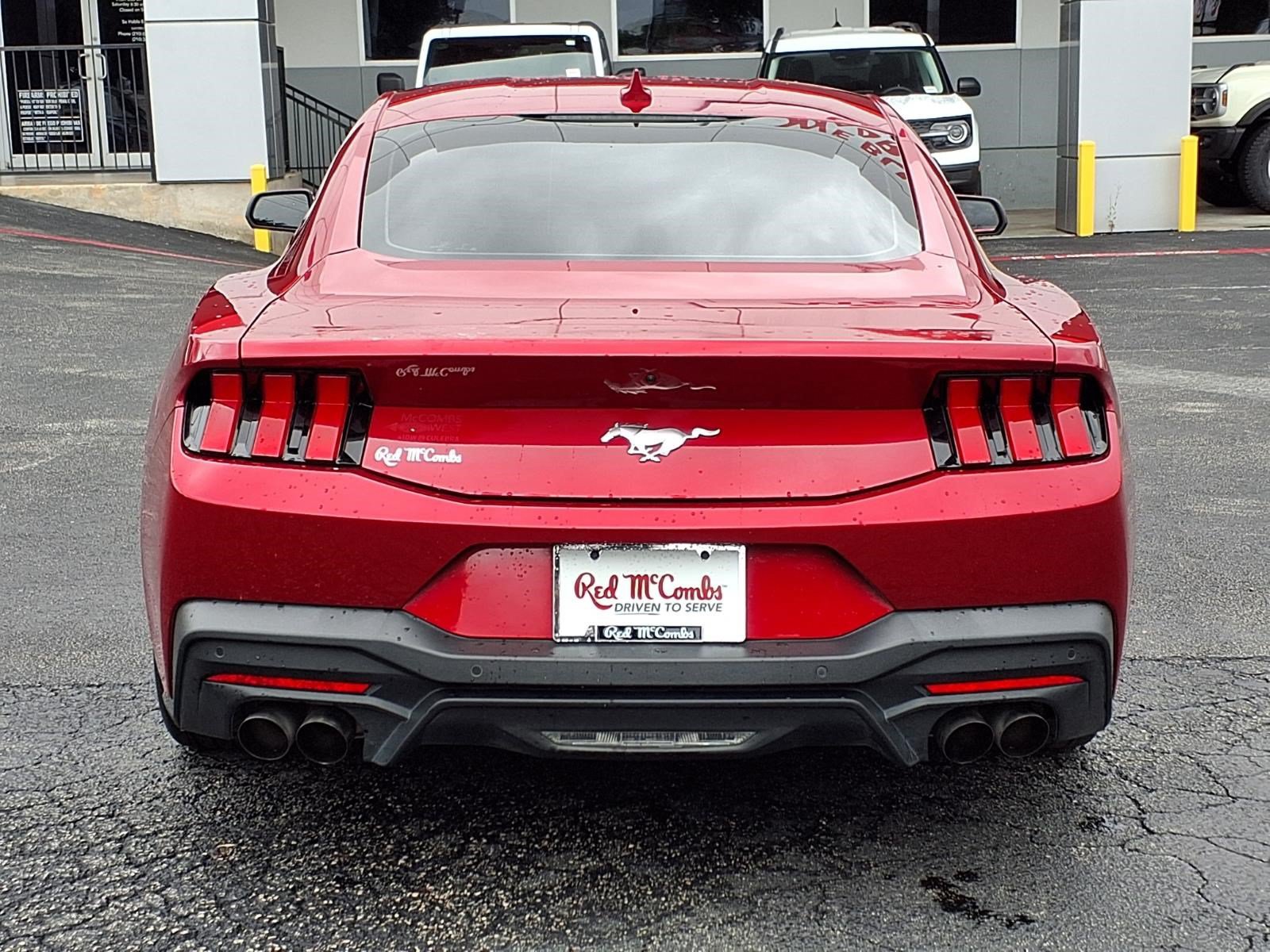 Certified 2024 Ford Mustang Coupe RWD image 4