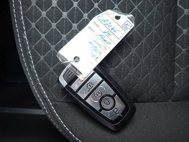 Certified 2024 Ford Escape Active AWD/4WD image 30