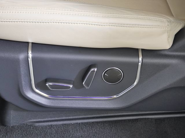 Certified 2024 Ford Expedition Platinum AWD/4WD image 19