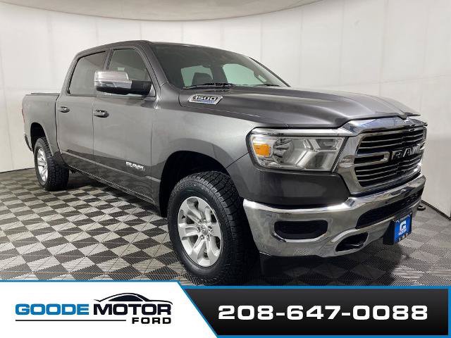 Used 2024 RAM 1500 Laramie w/ Off Road Group AWD/4WD image 2