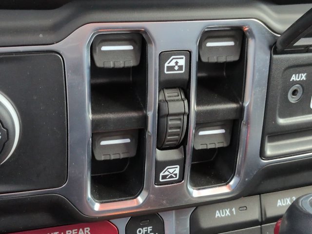 Used 2023 Jeep Wrangler Unlimited Rubicon 392 AWD/4WD image 25