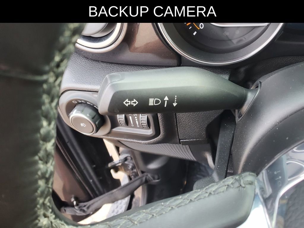 Used 2021 Jeep Wrangler Unlimited Sahara image 12