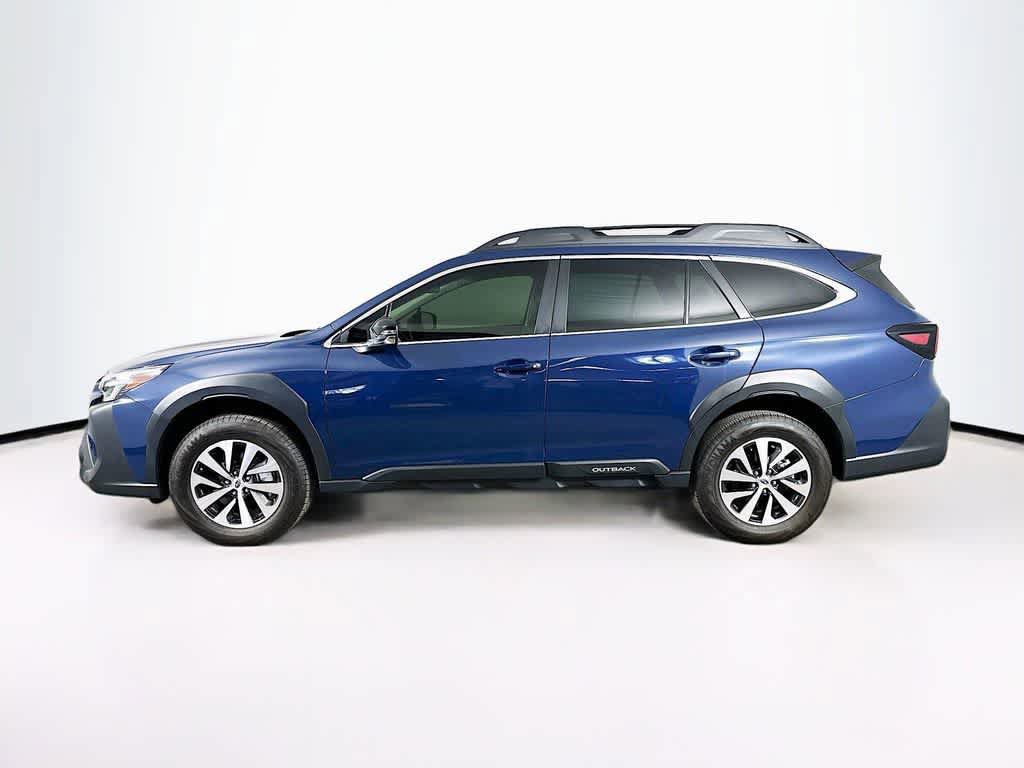Used 2025 Subaru Outback Premium AWD/4WD image 3