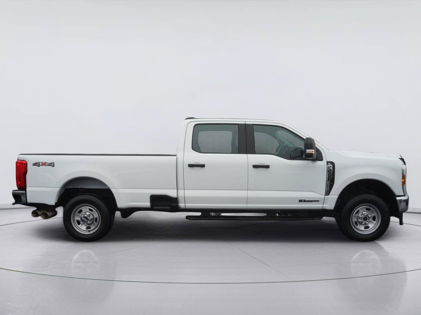 Certified 2024 Ford F350 XL w/ XL Chrome Package AWD/4WD image 5
