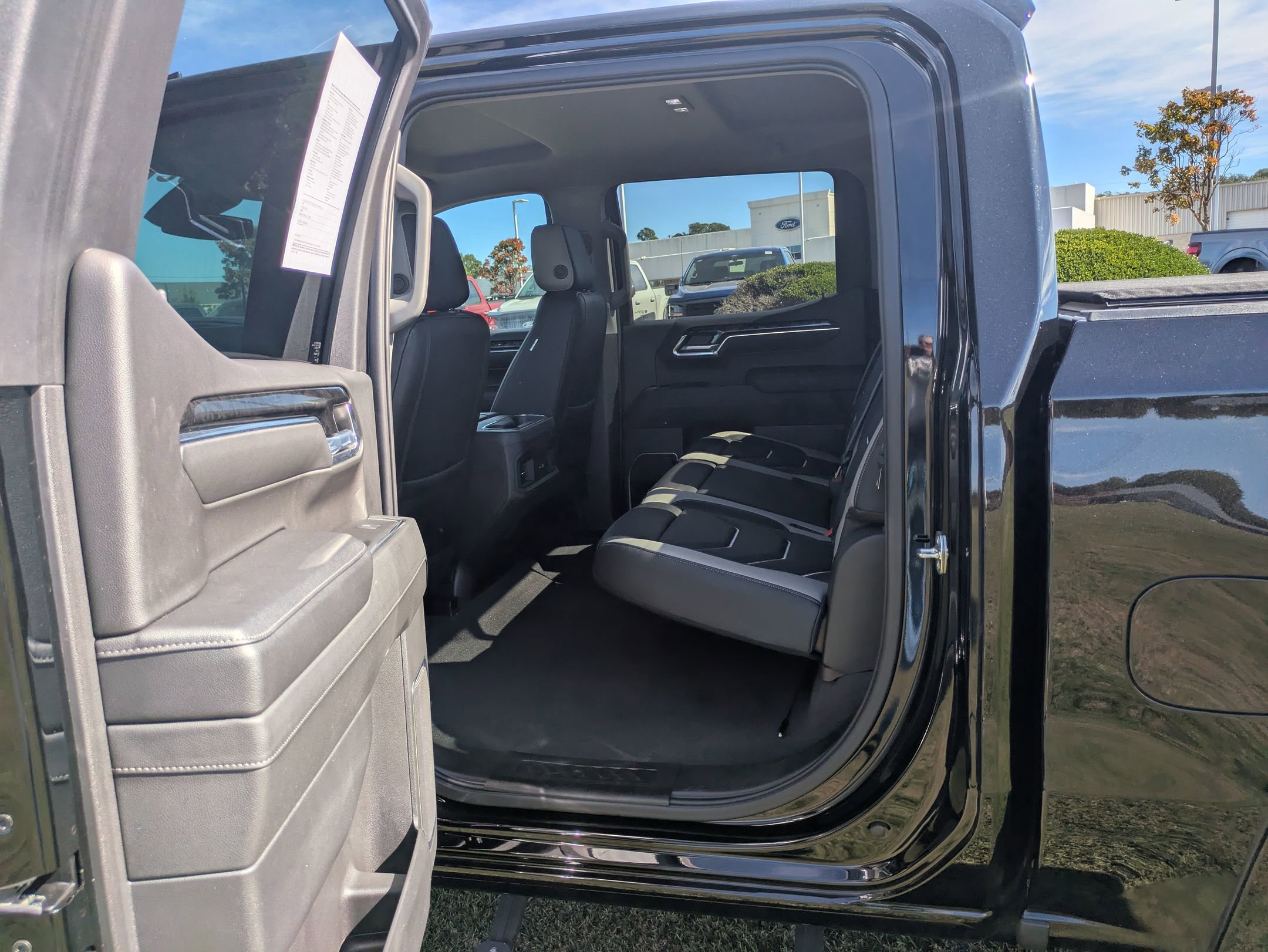 Used 2023 Chevrolet Silverado 1500 RST w/ Convenience Package II image 32