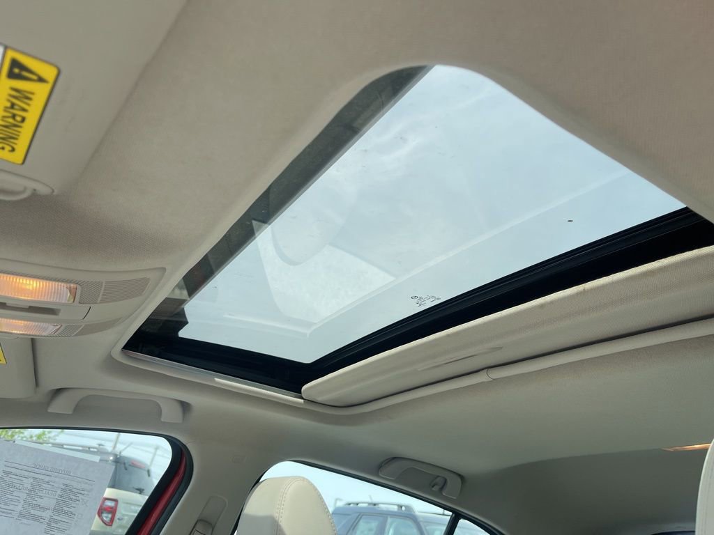 Used 2018 MAZDA MAZDA3 Grand Touring w/ Premium Equipment Package FWD image 6