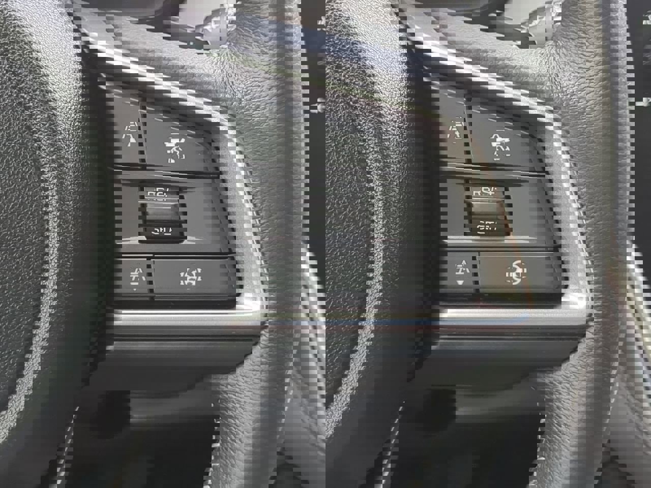 Used 2024 Subaru Outback Premium AWD/4WD image 23