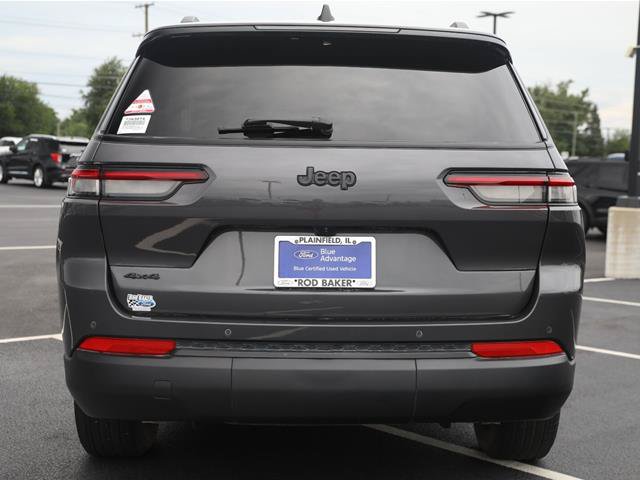 Used 2024 Jeep Grand Cherokee L Altitude AWD/4WD image 13