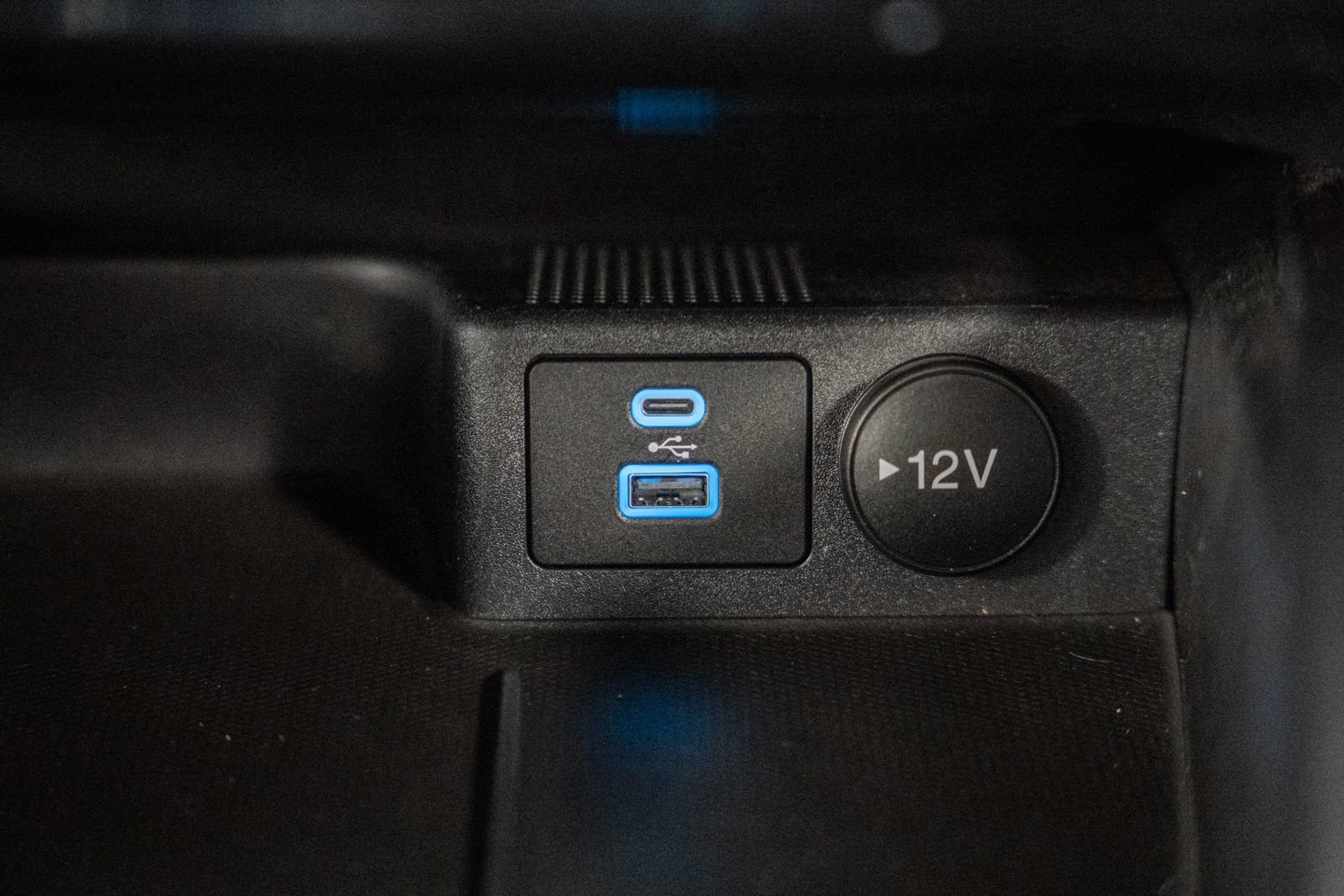 Certified 2022 Ford Escape Titanium image 29