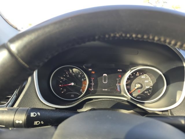 Used 2019 Jeep Compass Latitude FWD image 17