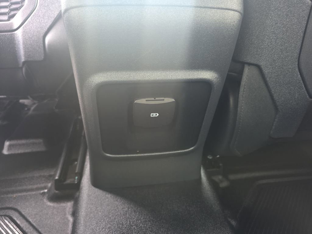 Certified 2023 Ford Bronco Black Diamond AWD/4WD image 38