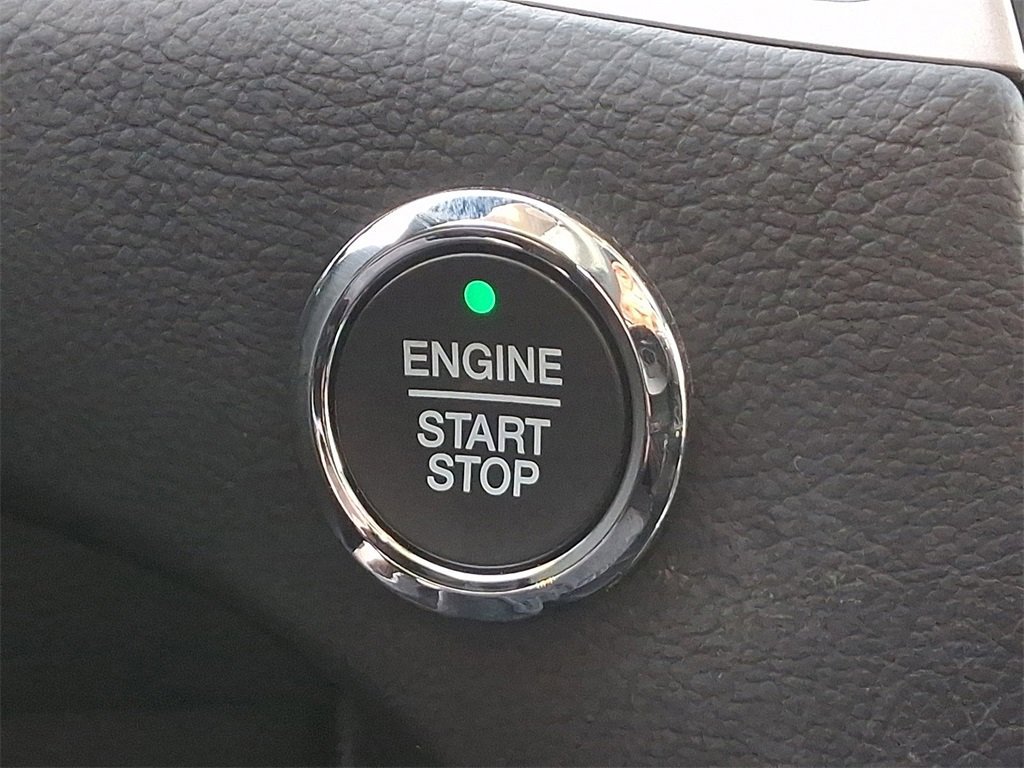 Certified 2022 Ford Edge SEL w/ Convenience Package image 27