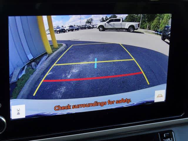 Used 2025 Toyota Camry LE FWD image 22