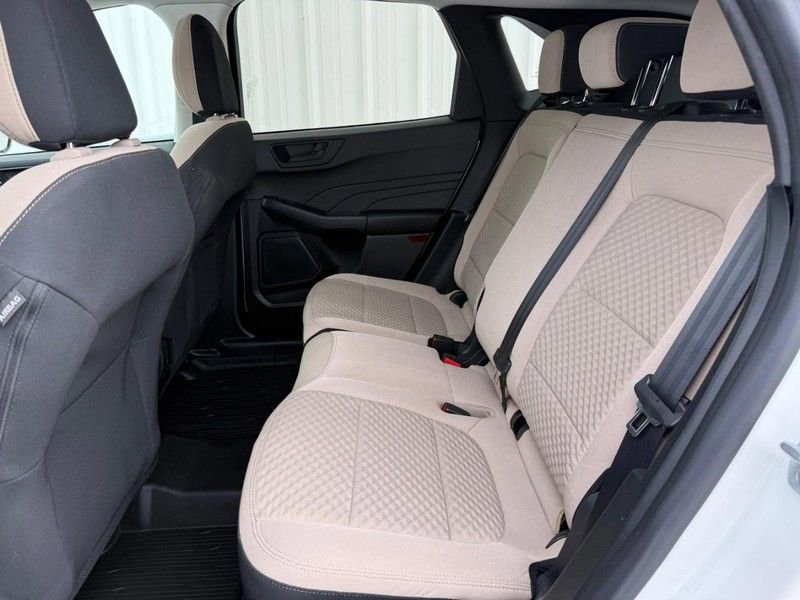 Certified 2022 Ford Escape SE w/ Cold Weather Package image 9