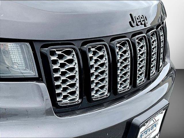 Used 2021 Jeep Grand Cherokee Laredo X AWD/4WD image 31