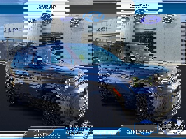 Used 2025 Hyundai Santa Fe Calligraphy w/ Tow & Go Package