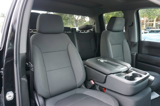 Used 2020 Chevrolet Silverado 1500 LT w/ LT Value Package RWD image 2