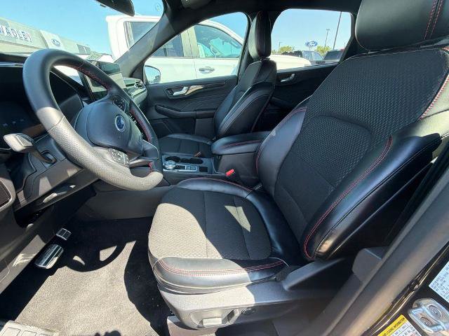 Certified 2024 Ford Escape ST-Line w/ Tech Pack #1 FWD image 5
