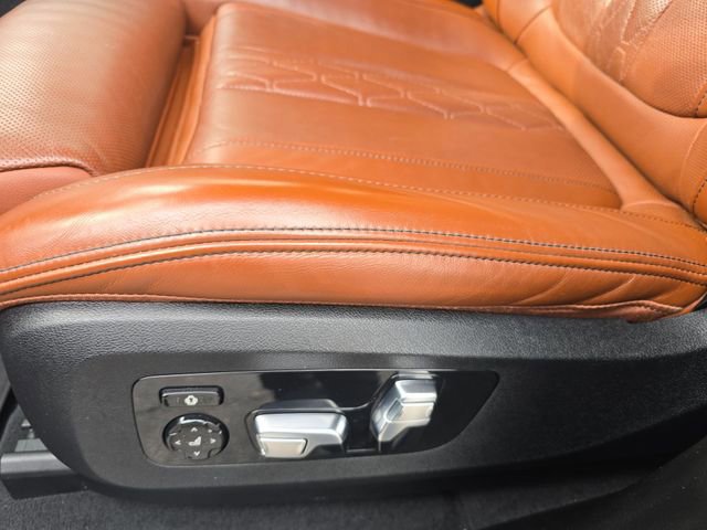 Used 2023 BMW X7 M60i w/ Executive Package image 13