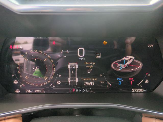 Used 2024 GMC Canyon AT4 w/ Technology Package AWD/4WD image 15