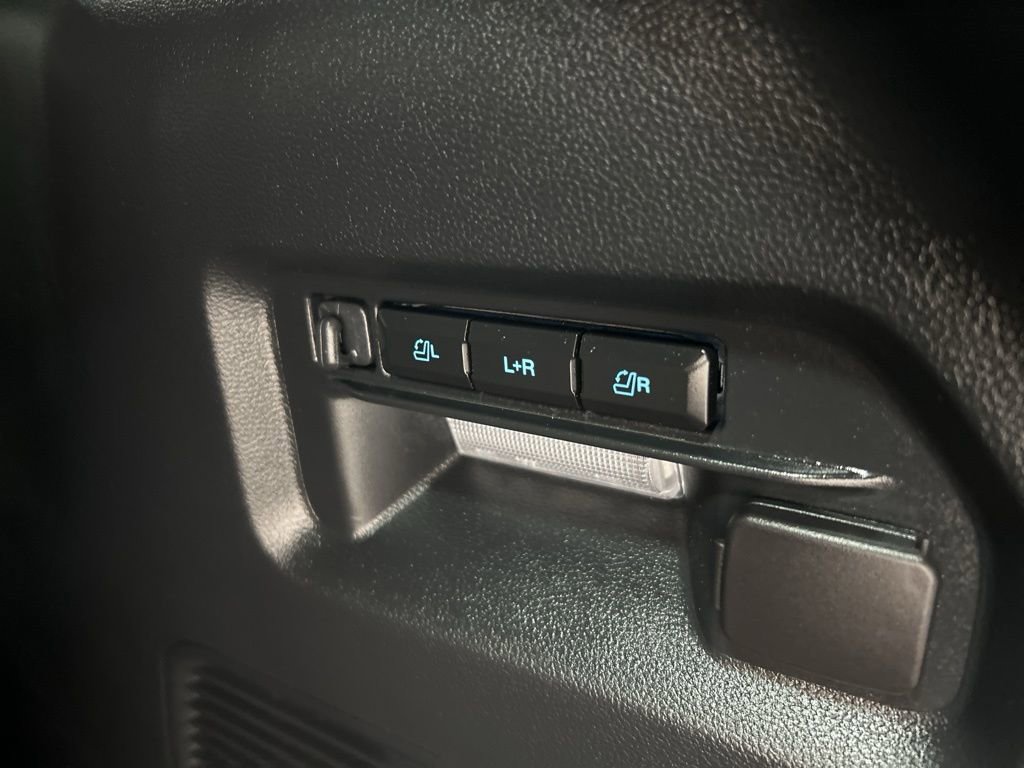 Certified 2025 Ford Explorer Platinum w/ Ultimate Package image 37