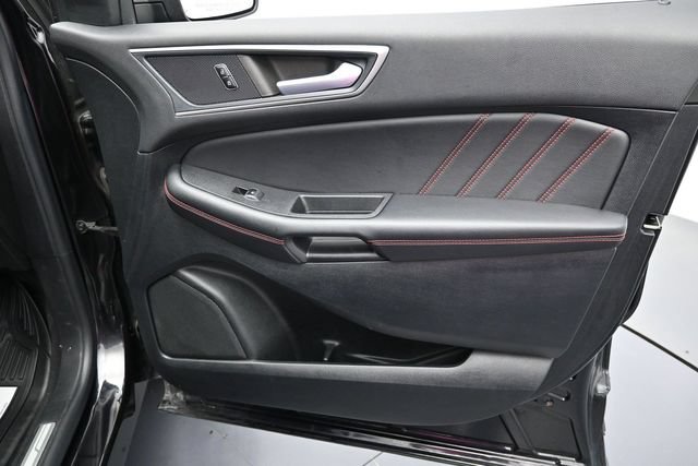 Certified 2023 Ford Edge ST-Line AWD/4WD image 31