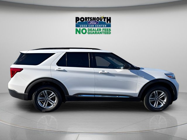 Certified 2022 Ford Explorer XLT w/ Equipment Group 202A AWD/4WD image 6