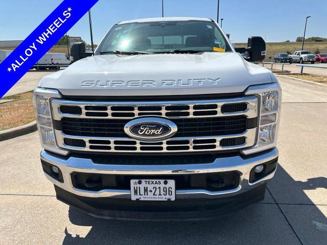 Certified 2025 Ford F250 XLT AWD/4WD image 2