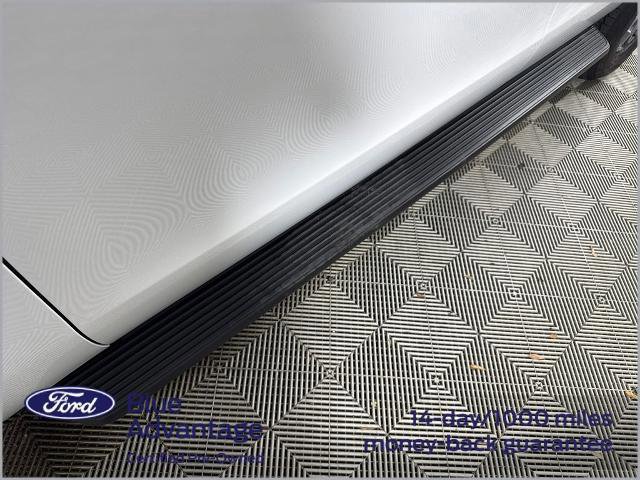 Certified 2025 Ford Expedition Active RWD image 15