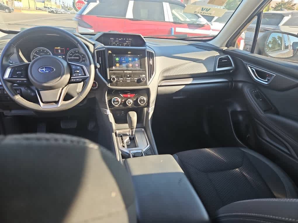 Used 2024 Subaru Forester Premium AWD/4WD image 19