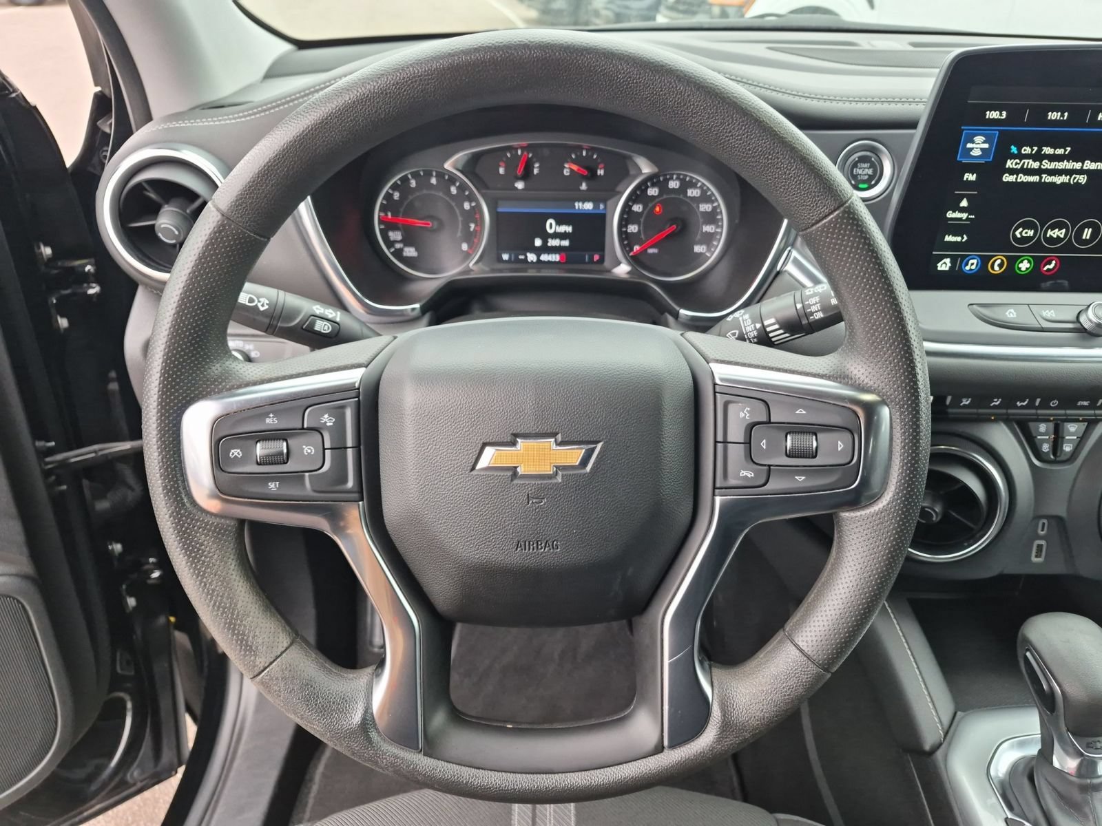 Used 2025 Chevrolet Blazer LT FWD image 18
