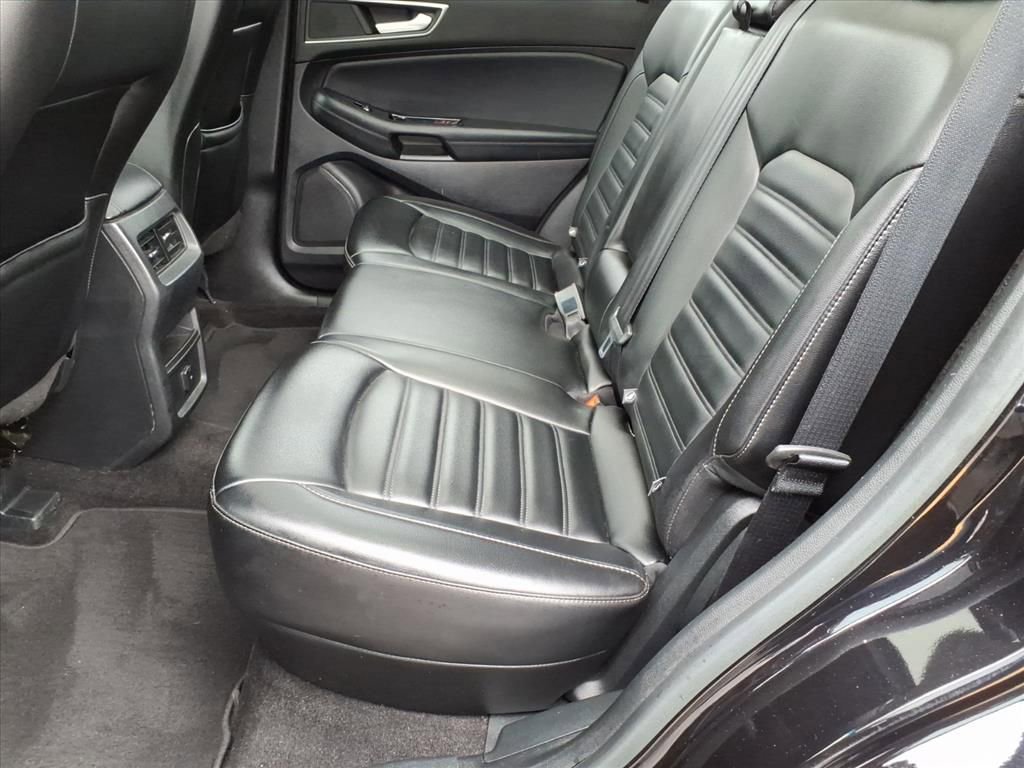 Certified 2020 Ford Edge SEL w/ Cold Weather Package image 8