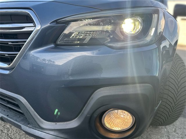 Used 2018 Subaru Outback 2.5i Limited image 9