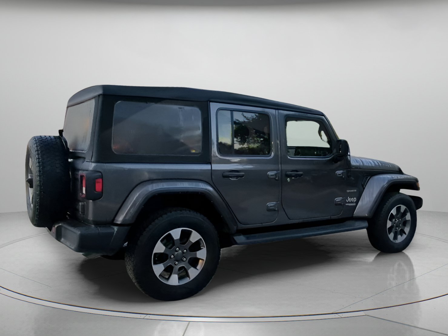 Used 2022 Jeep Wrangler Unlimited Sahara AWD/4WD image 29