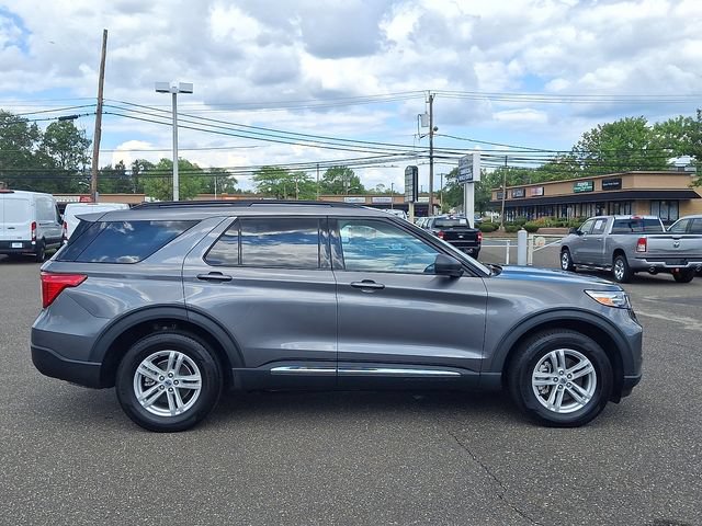 Certified 2023 Ford Explorer XLT AWD/4WD image 7