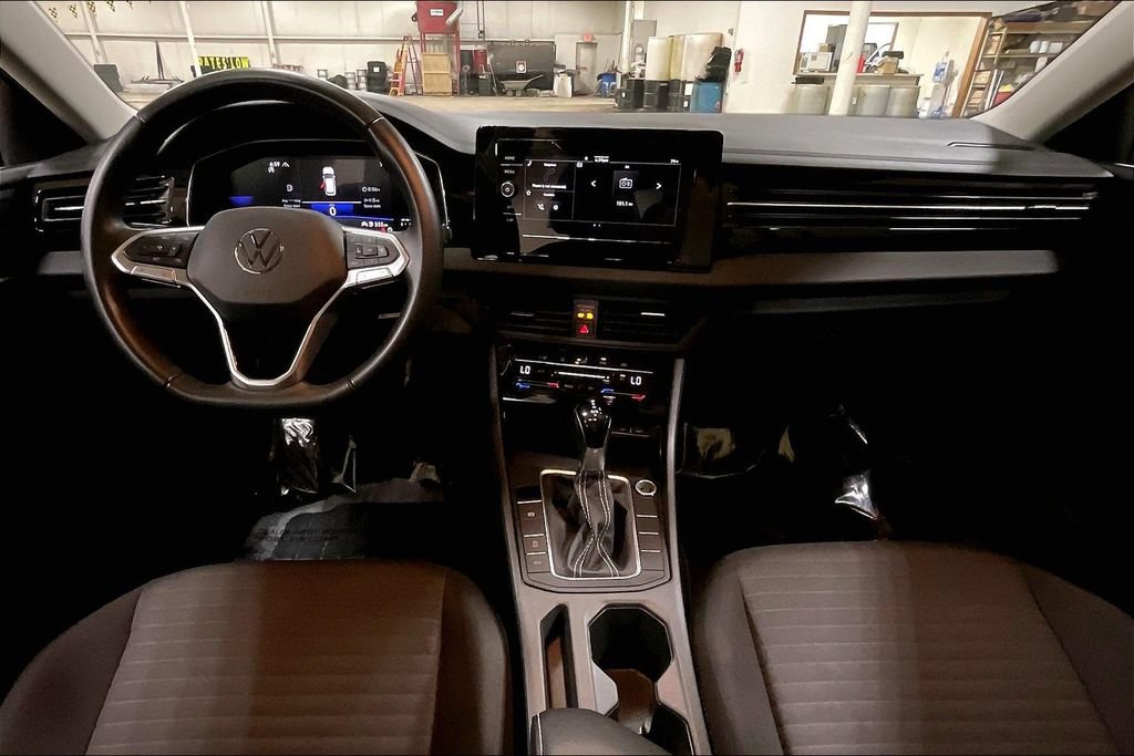 Used 2025 Volkswagen Jetta S FWD image 13