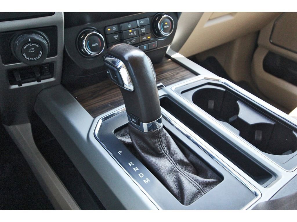 Certified 2019 Ford F150 Lariat image 24