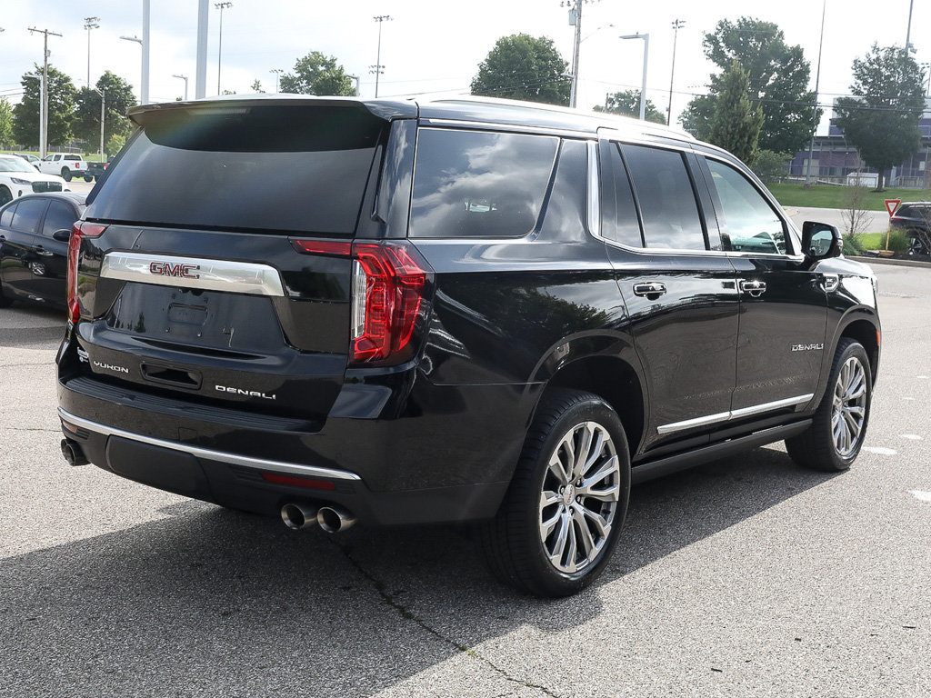 Used 2022 GMC Yukon Denali AWD/4WD image 7