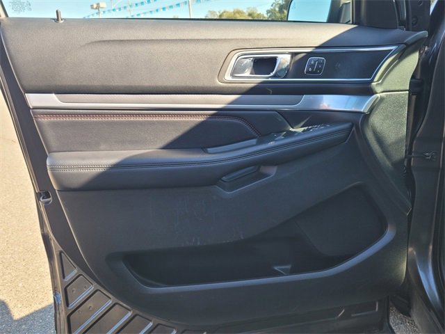 Certified 2018 Ford Explorer Sport w/ Equipment Group 401A image 16