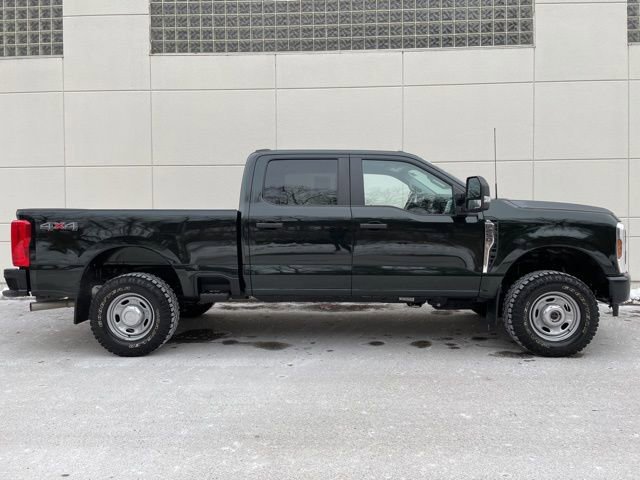 Certified 2024 Ford F250 XL w/ XL Off-Road Package image 2