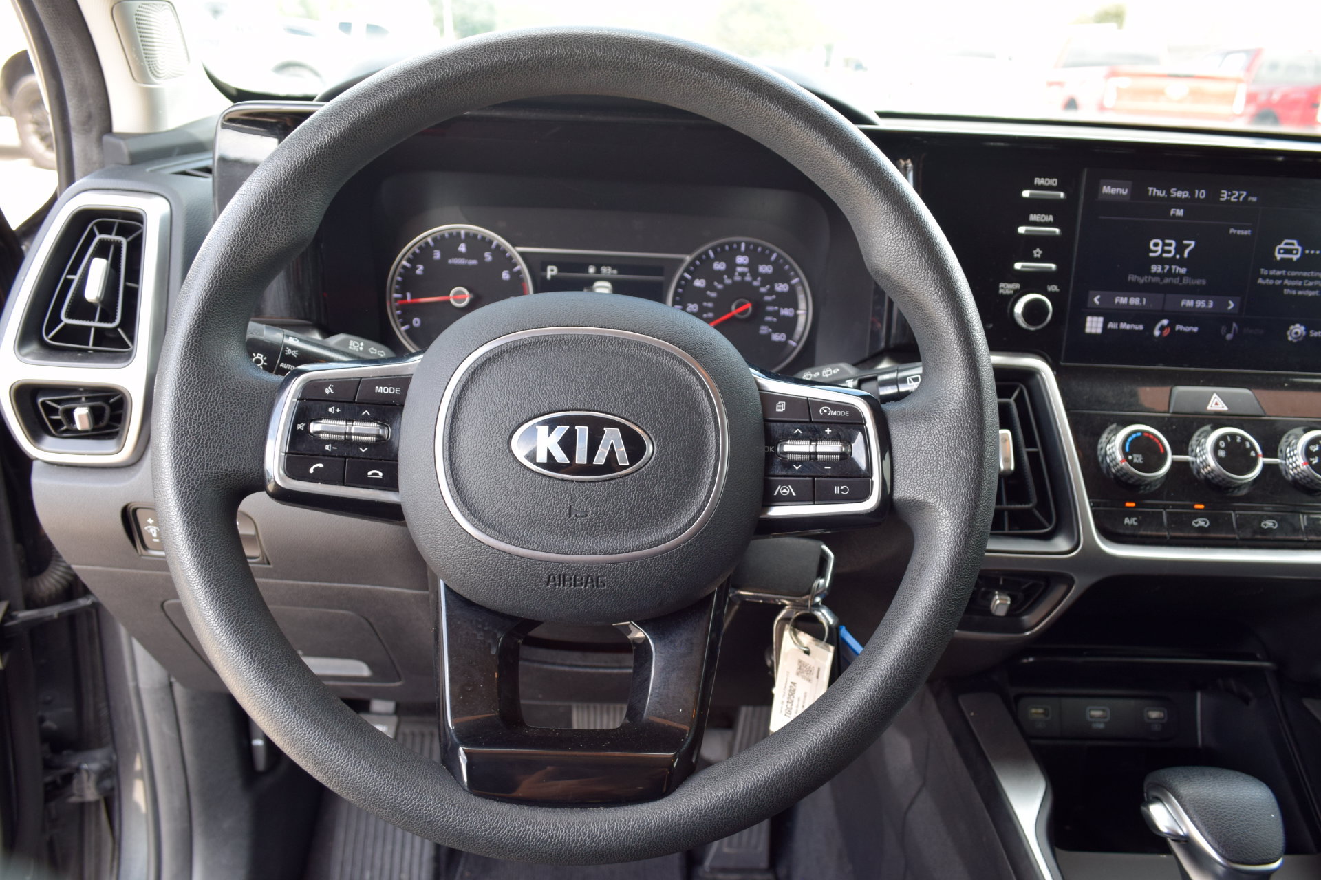 Used 2021 Kia Sorento LX FWD image 6