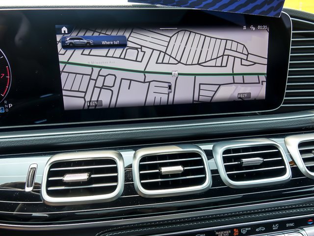 Used 2025 Mercedes-Benz GLS 580 4MATIC image 19