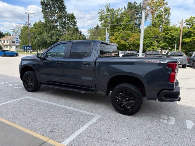 Used 2021 Chevrolet Silverado 1500 LT Trail Boss w/ Bed Protection Package AWD/4WD image 8