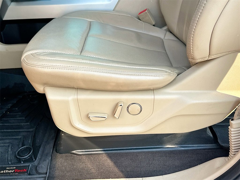 Certified 2018 Ford F150 Lariat image 10