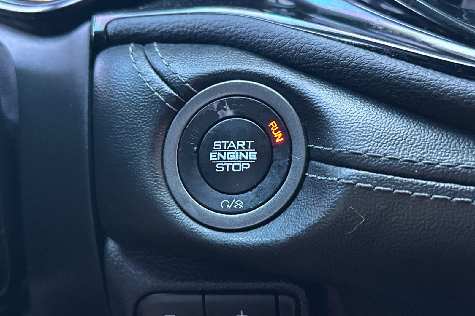 Used 2023 Dodge Durango SXT Launch Edition RWD image 35