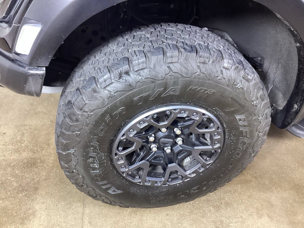 Certified 2024 Ford F150 Raptor w/ Equipment Group 803A Raptor R AWD/4WD image 35