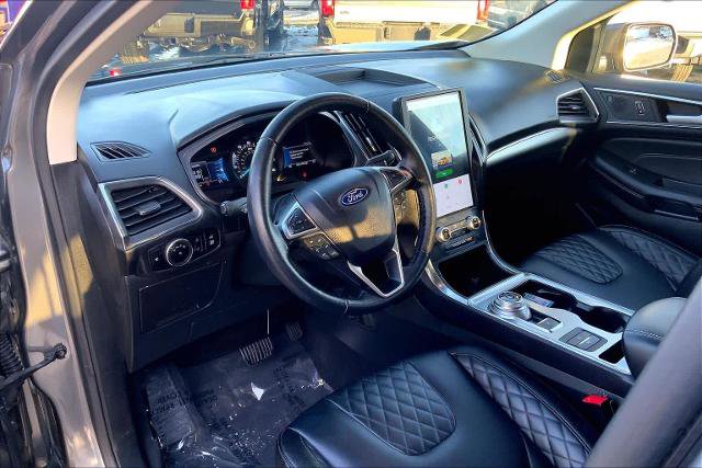 Certified 2024 Ford Edge Titanium image 17