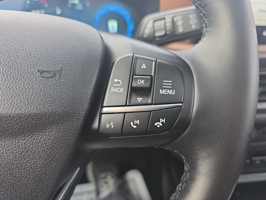 Certified 2025 Ford Bronco Sport Outer Banks w/ Outer Banks Tech Package+ AWD/4WD image 29