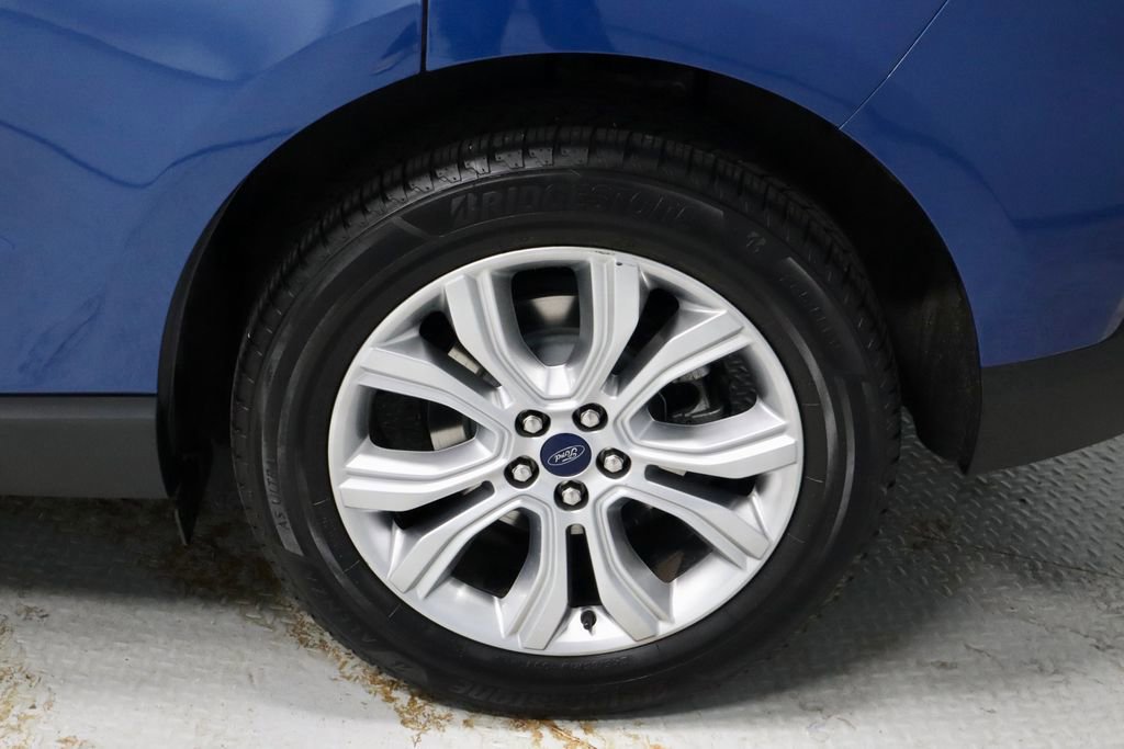 Certified 2021 Ford Edge Titanium w/ Cargo Accessory Package FWD image 18